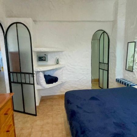 Sol Y Mar. Delfines Apartment Ixtapa  Exterior photo