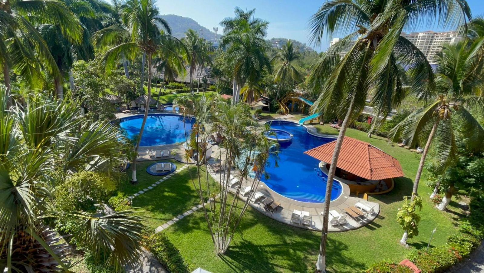 Sol Y Mar. Delfines Apartment Ixtapa  Exterior photo